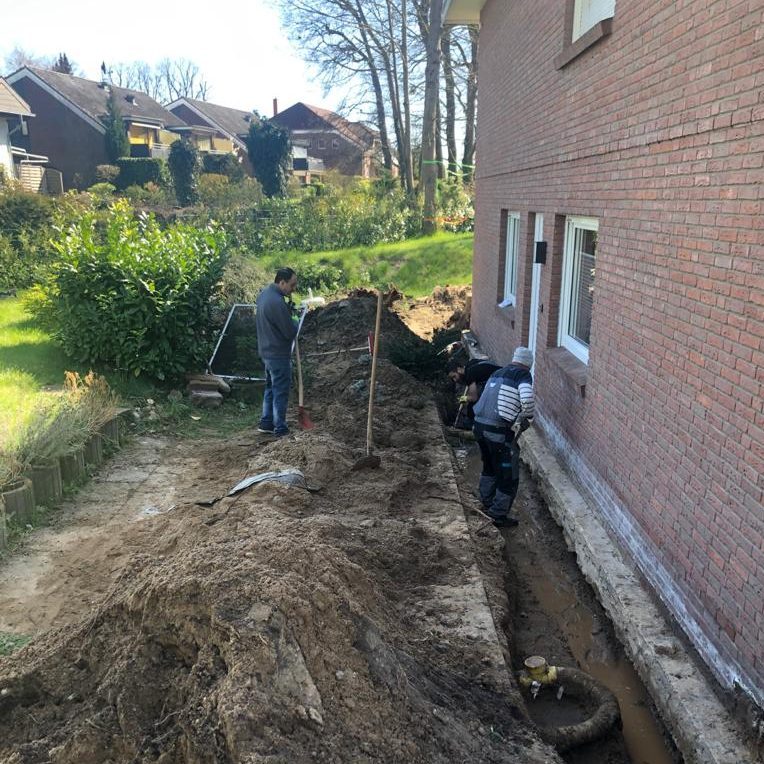 Professionelle Abdichtungsarbeiten an einem Gebäude in Lübeck und Hamburg